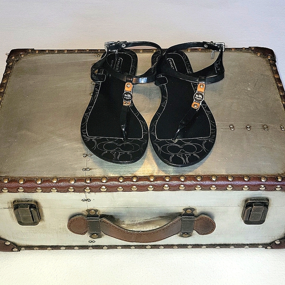 Womens Coach Thong Sandals
